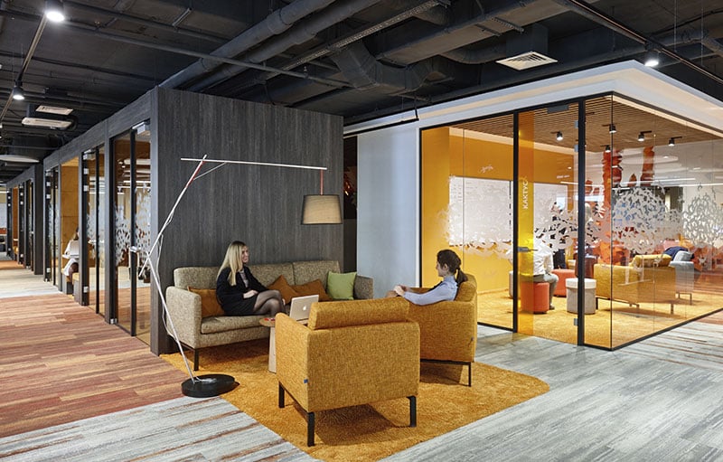 011_Sberbank_Room-in-a-room-and-Office-Space